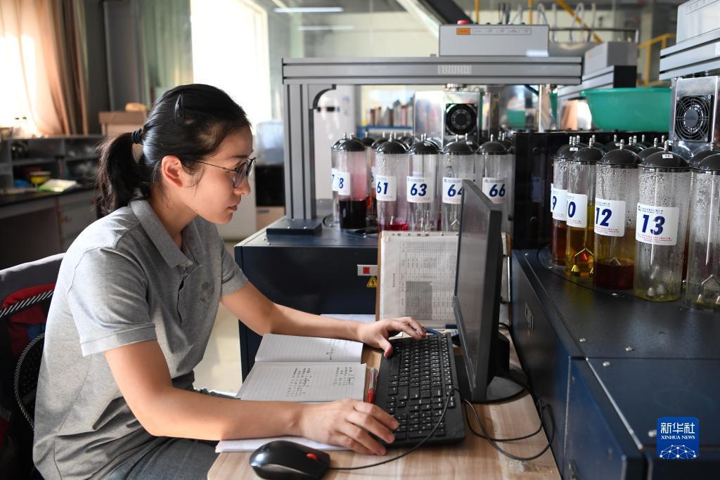 奔驰宝马游戏机